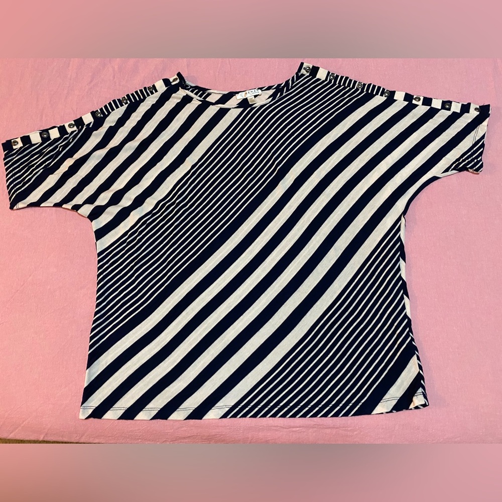 Plus Size Woman Striped Tops- 2X